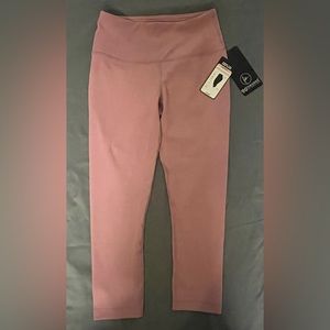 NWT-90 degree by reflex interlinking fabrication leggings-